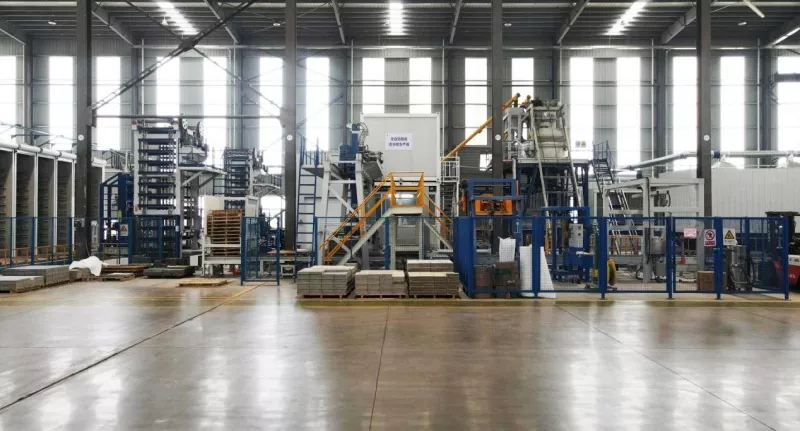 Hogyan illeszkednek a tömbgyártó gépek egy komplett betontömb gyártósorba