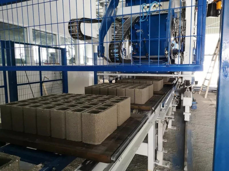 A legjobb betonblokkok tervezése: Hogyan optimalizáljuk az anyagokat erősebb blokkok és nagyobb gyártási hatékonyság érdekében